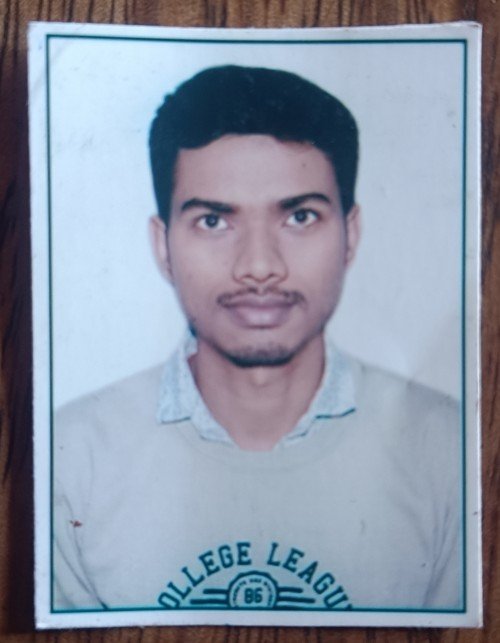 Vijay Kumar  home tutor in Prayagraj.